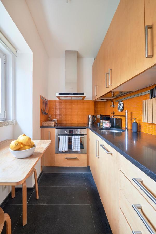 Sunny Renovated With Ac, By Timecooler Lisboa