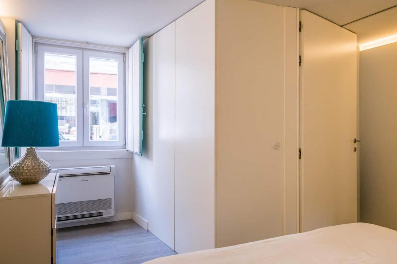 Sunny & Lovely W/ Patio By Lovelystay * Lisboa