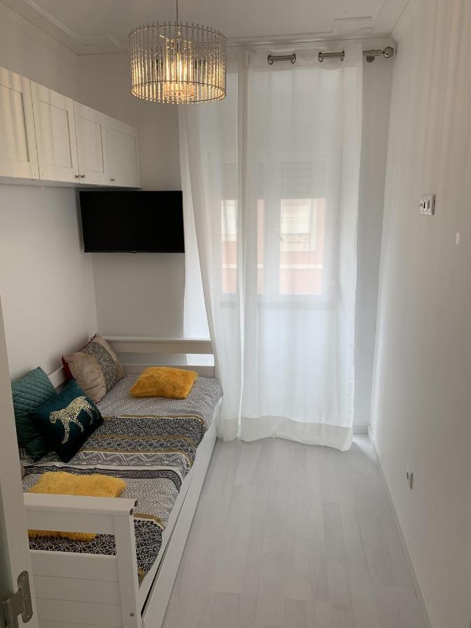 Appartement Great New Flat Close To Alameda Lissabon