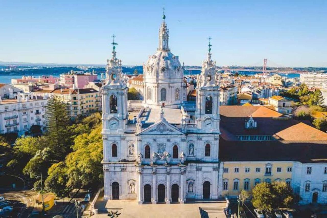Sunny & Lovely W/ Patio By Lovelystay * Lisboa