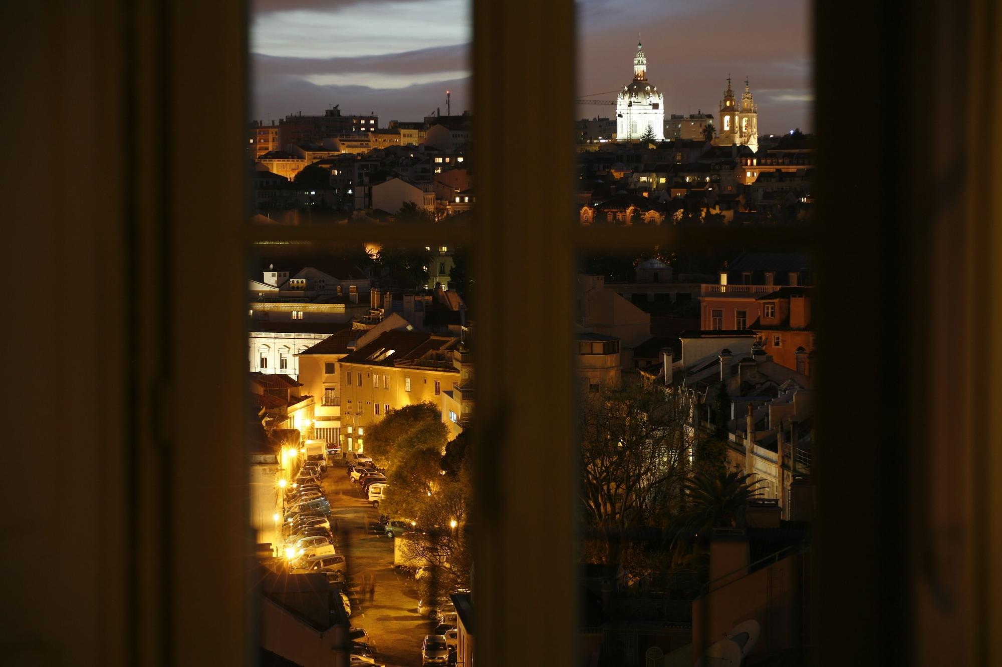 Casa Das Janelas Com Vista Lisbon