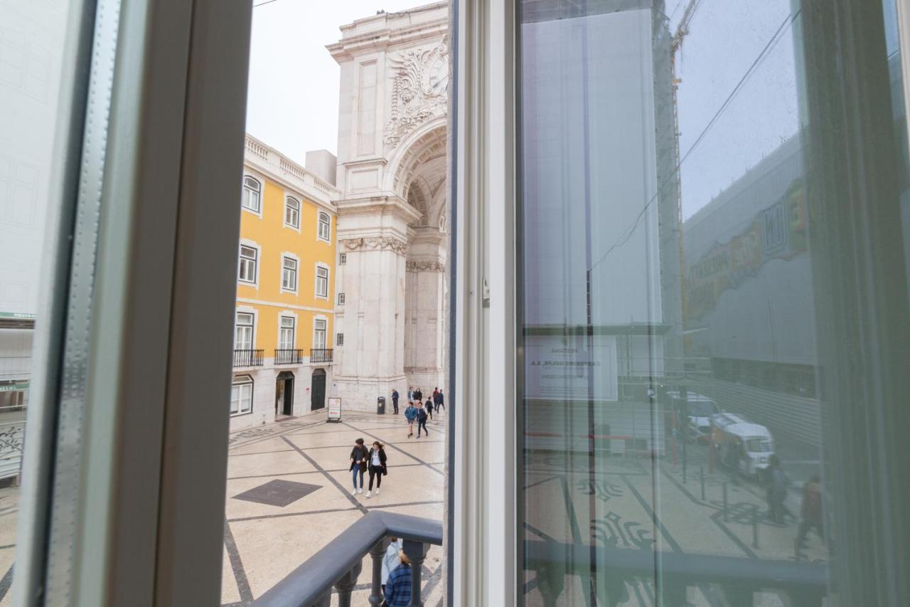 Flh Augusta's Arch Bright Flat Lissabon