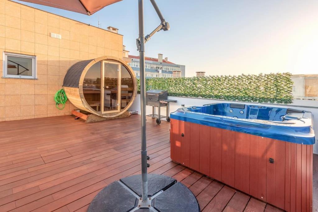 Sunny Private Rooftop Sauna & Hot Tub By Bentobox