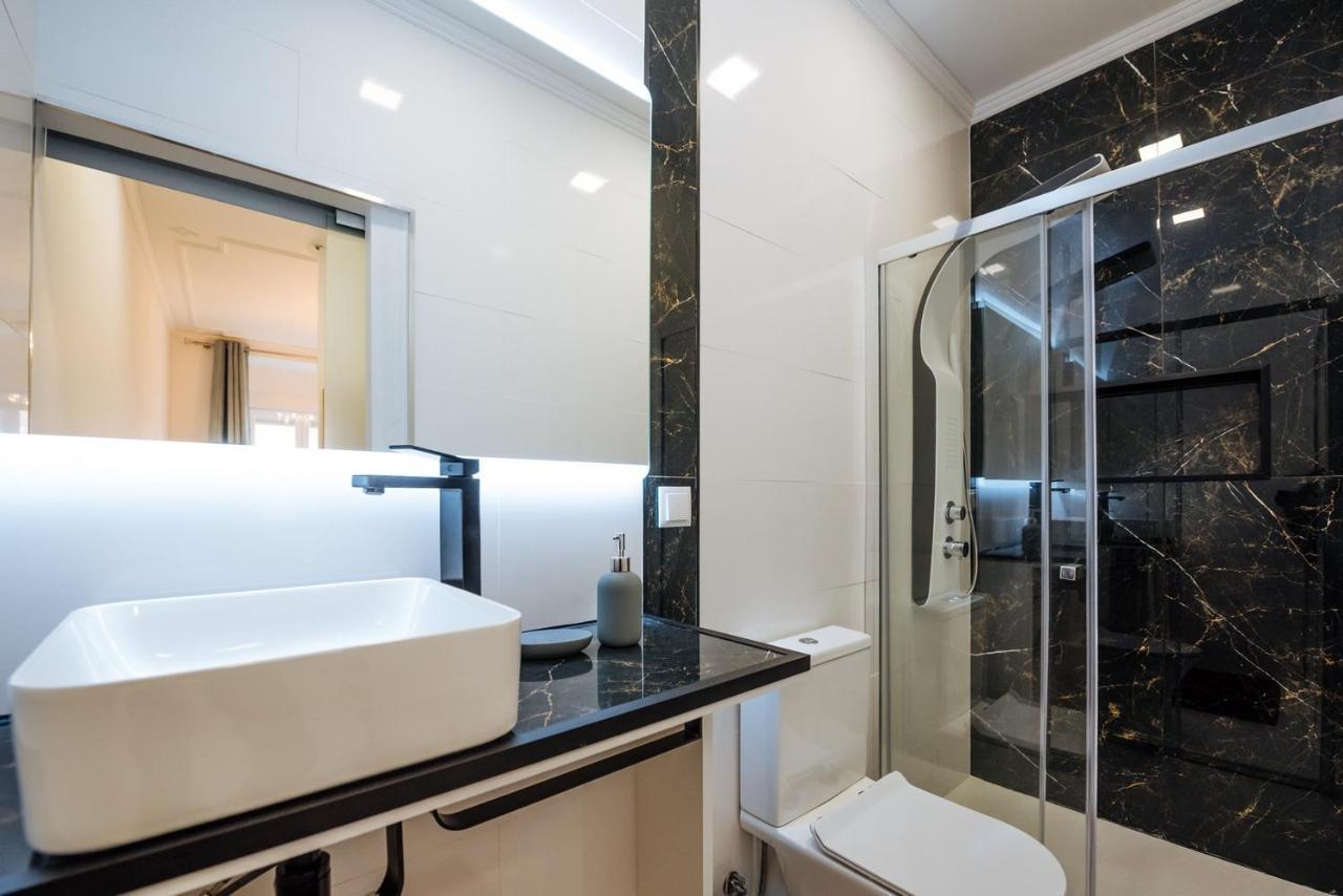 Great New Flat Close To Alameda