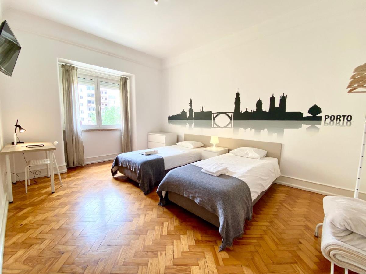 Home Out Rooms & Apartments Apartment *