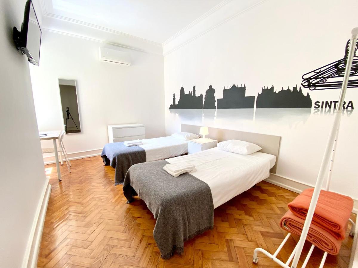Home Out Rooms & Apartments