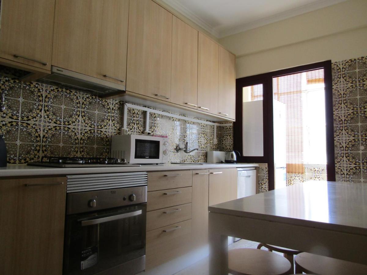 Casa Encantada - Benfica Apartamento