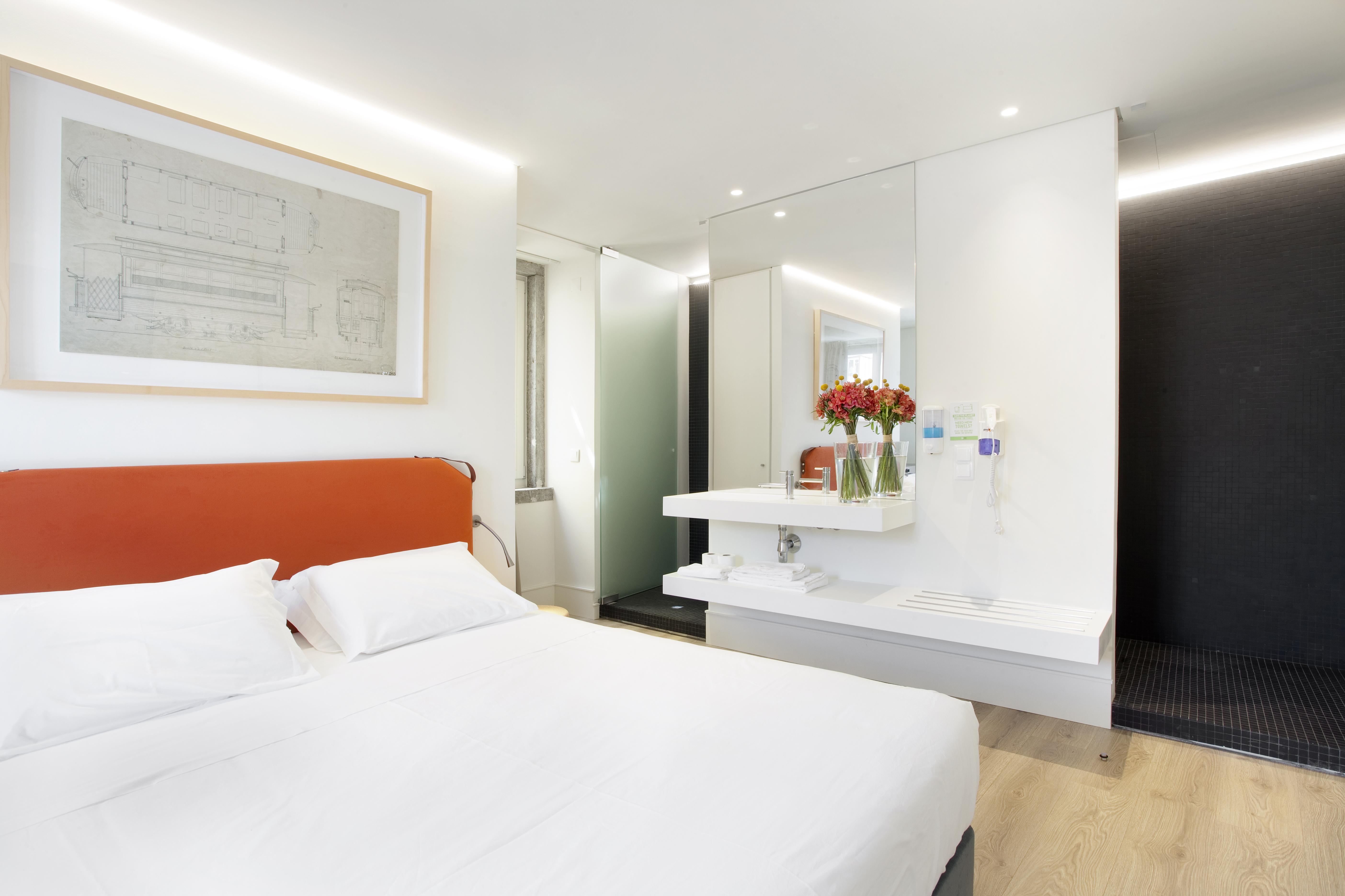 Apartment Ascensor Da Bica - Serviced Lisbon