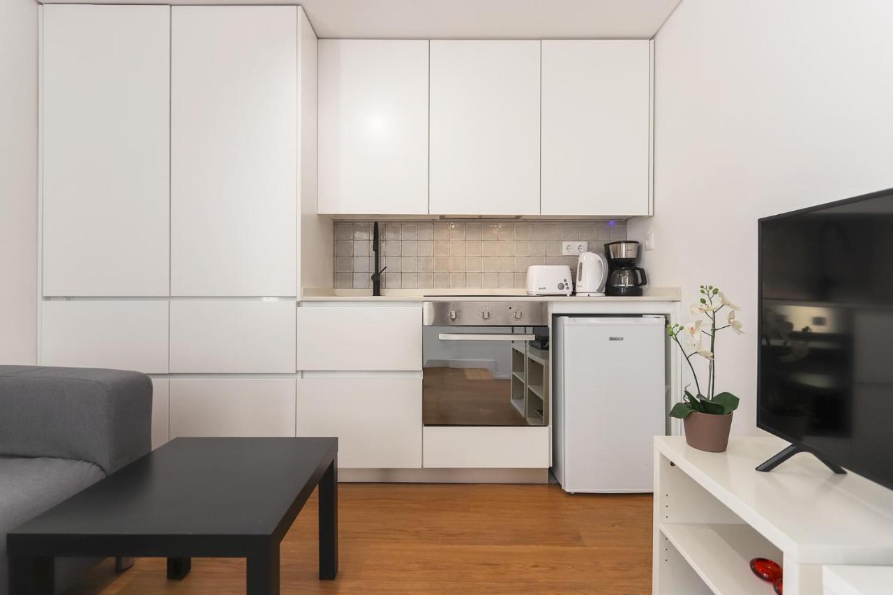 Alcantara Terrace By Homing Appartement