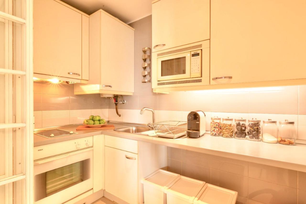 Appartement Swimming Pool With Private Parking