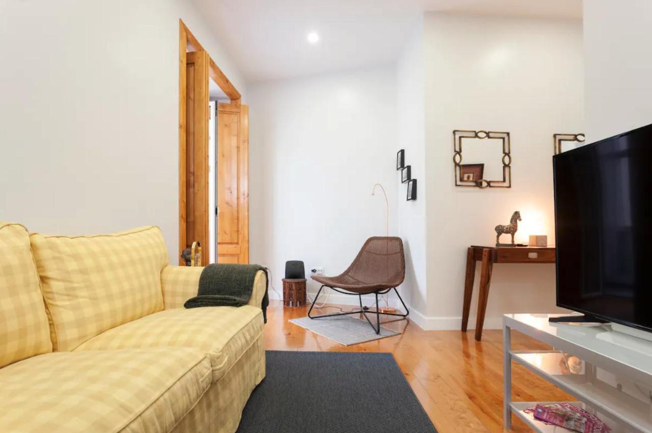 Whome Alfama Spacious 2-bed Near Feira Da Ladra Appartement *
