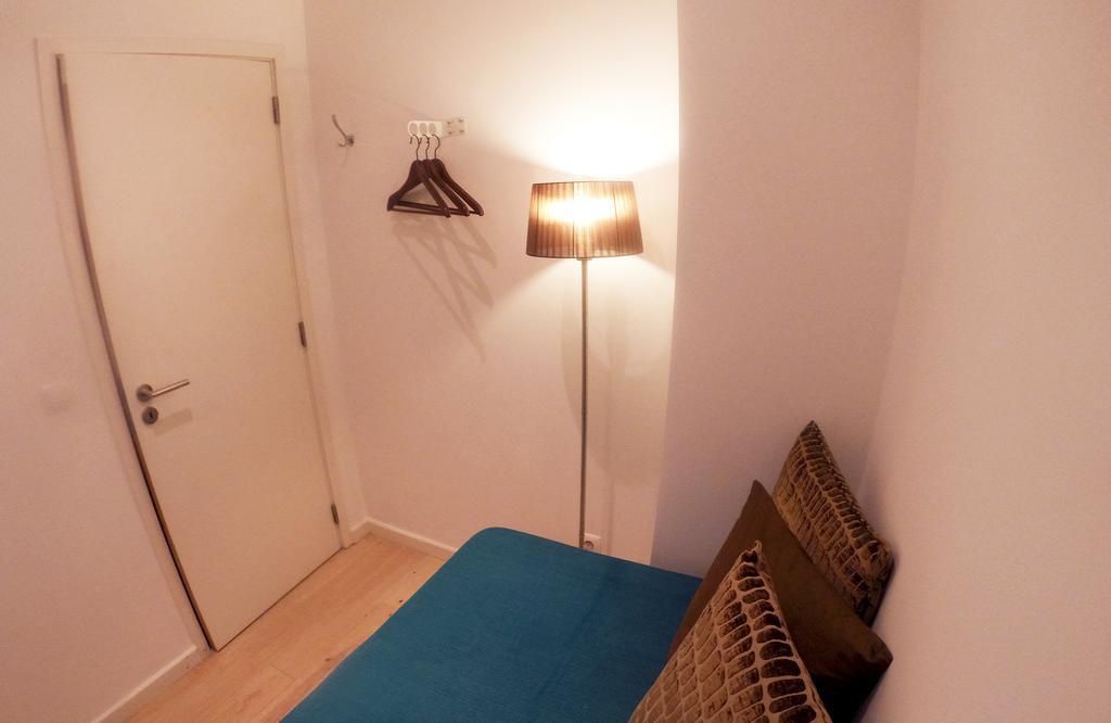 Triplex With Garage - Praca Das Flores Apartment Lissabon