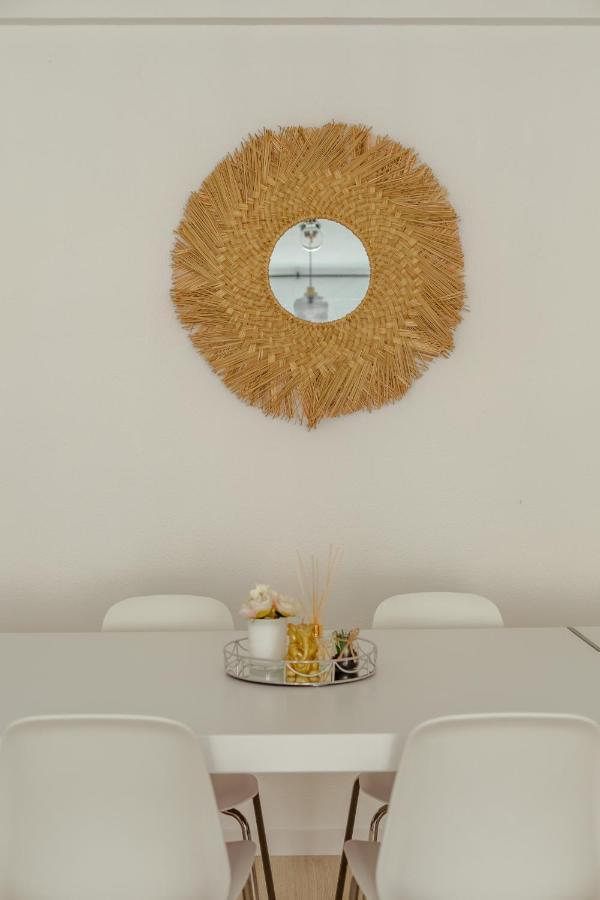 Elegant 3 Bedroom - Centre - Garage - Metro Appartement *