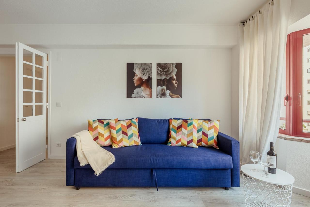 Elegant 3 Bedroom - Centre - Garage - Metro Appartement Lissabon