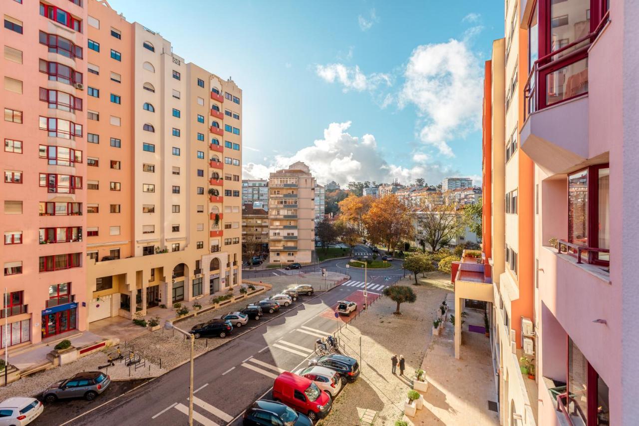 Elegant 3 Bedroom - Centre - Garage - Metro Appartement *