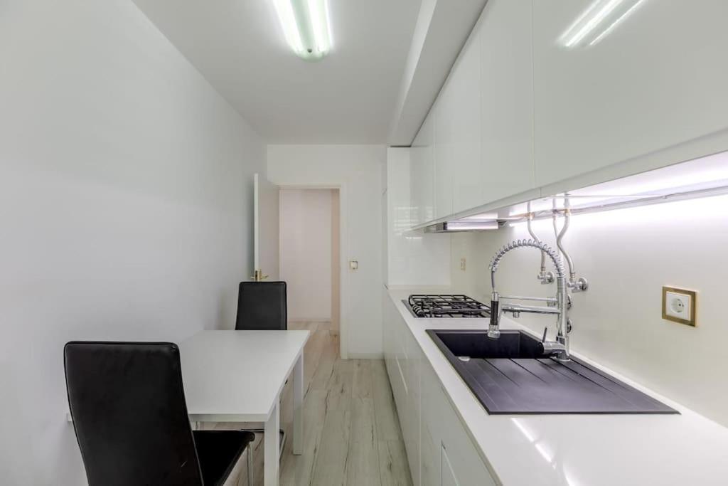 Spacious 3-bedroom In Lissabon