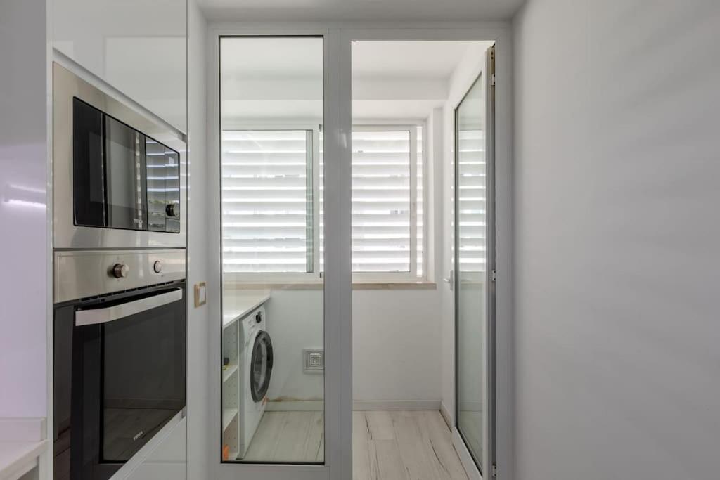 Spacious 3-bedroom In Apartment Lissabon