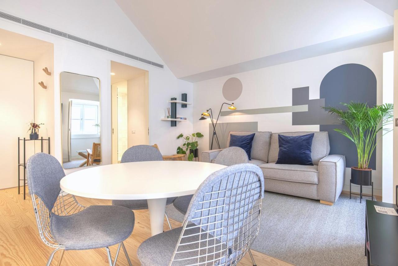 Ando Living - Douradores House