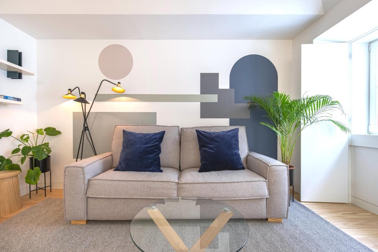 Ando Living - Douradores House