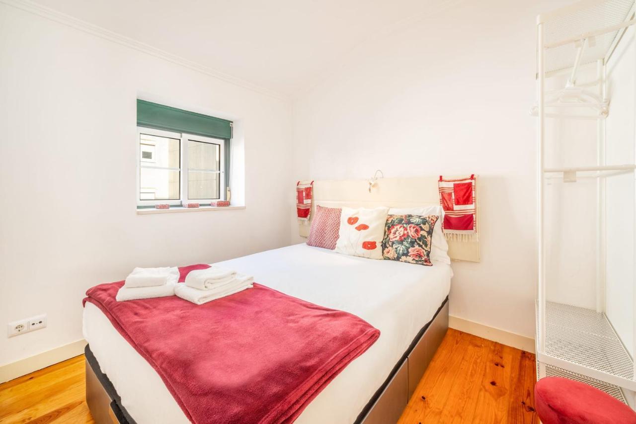 Guestready - Machado Castro Near Santos-o-novo Appartement *