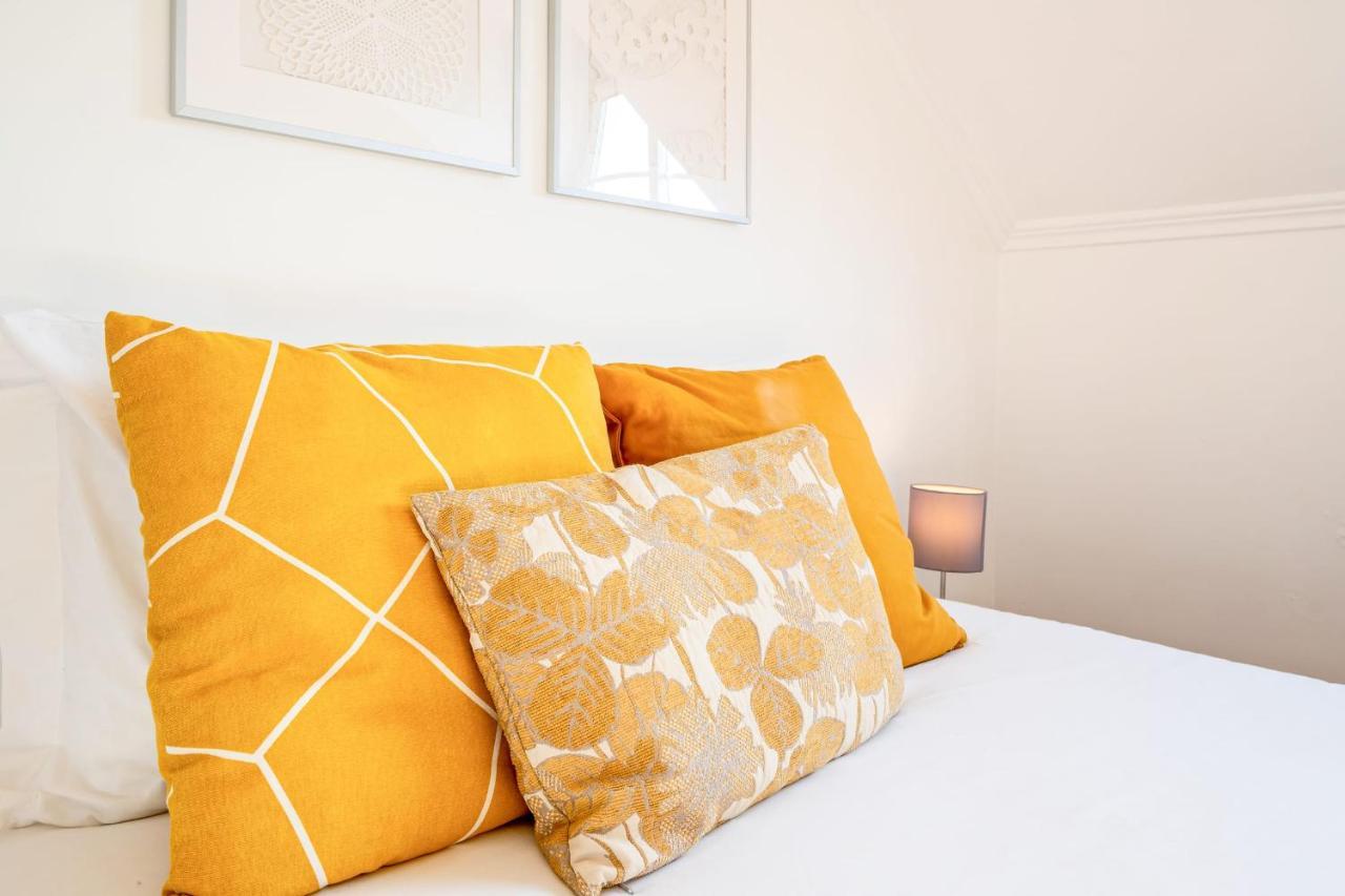 Guestready - Machado Castro Near Santos-o-novo Appartement