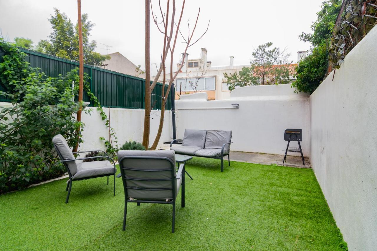 Lovely & Bright Family Flat W/ Patio Appartement Lisboa