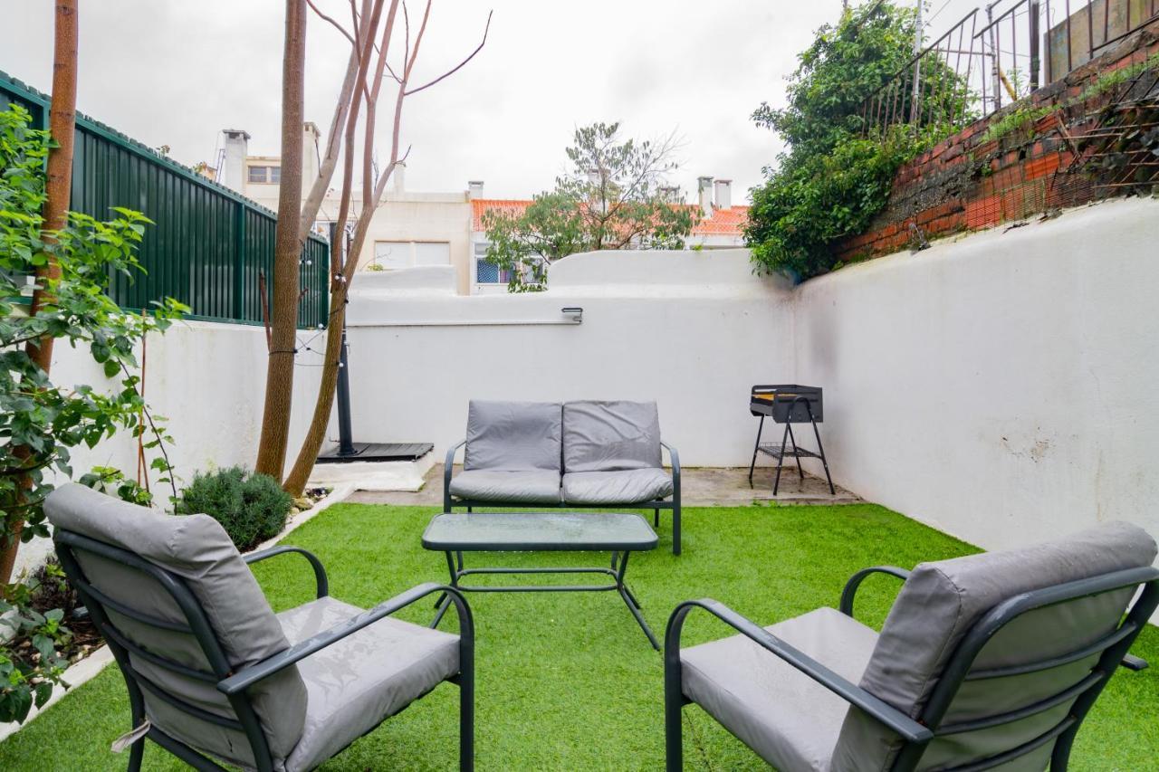 Appartement Lovely & Bright Family Flat W/ Patio Lisboa