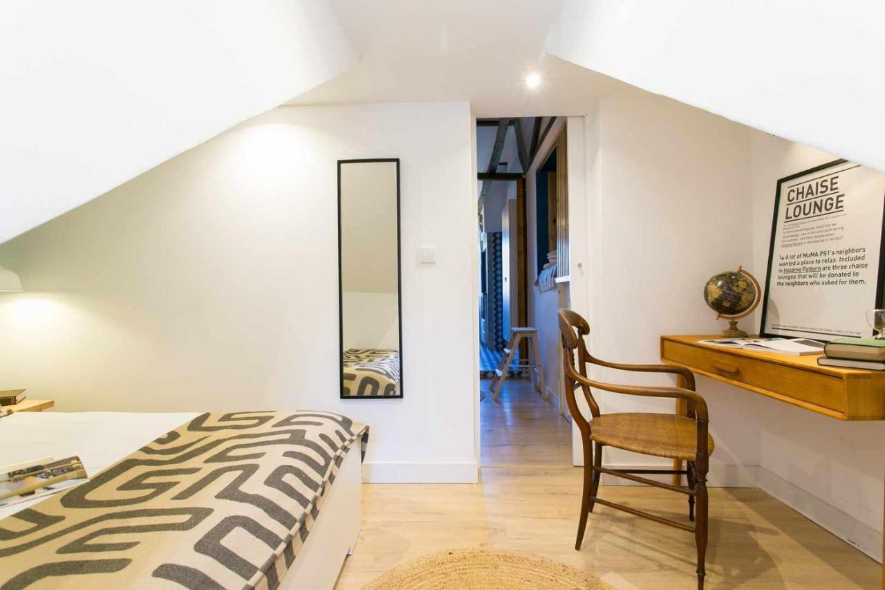 Apartment Cozy Blue Attic Lx Factory 1 De Maio *
