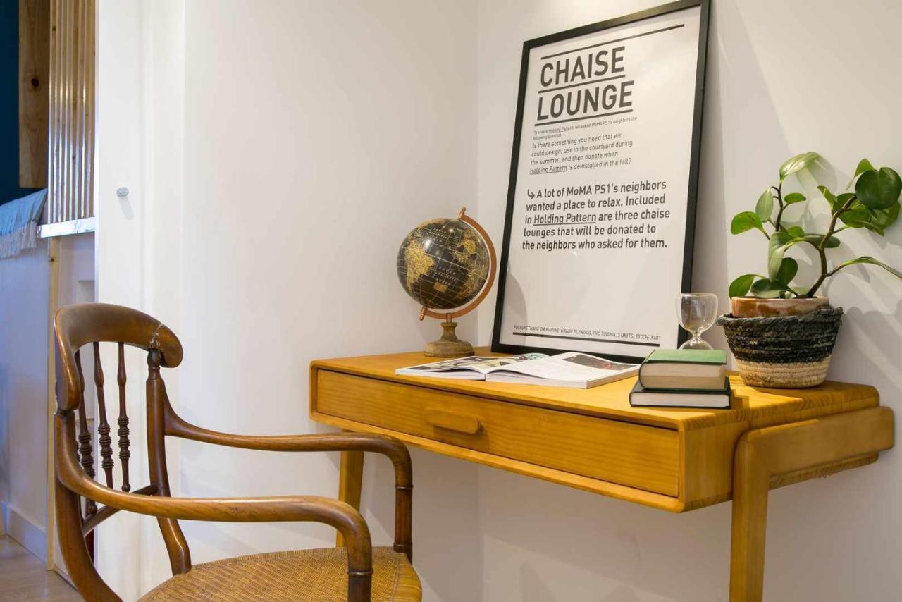 Cozy Blue Attic Lx Factory 1 De Maio Apartment Lissabon