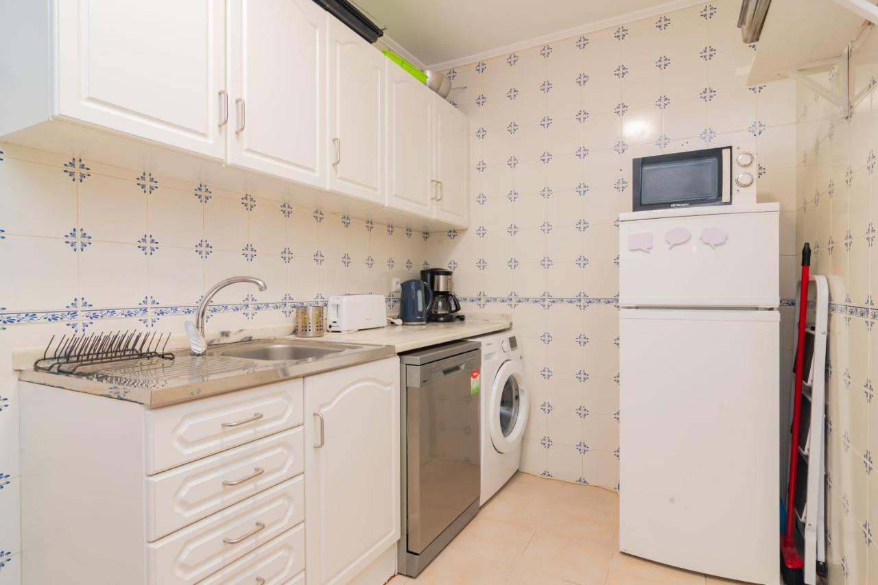 Appartement Lovely & Bright Family Flat W/ Patio