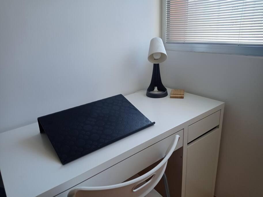 Appartement Near Airport & Citycenter Free Parking *