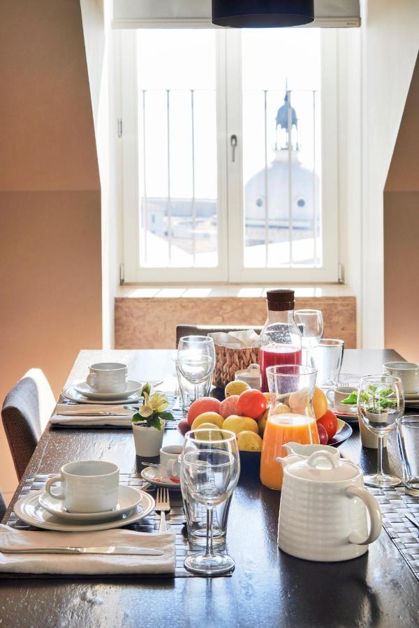Five Stars Combro 77 * Lissabon