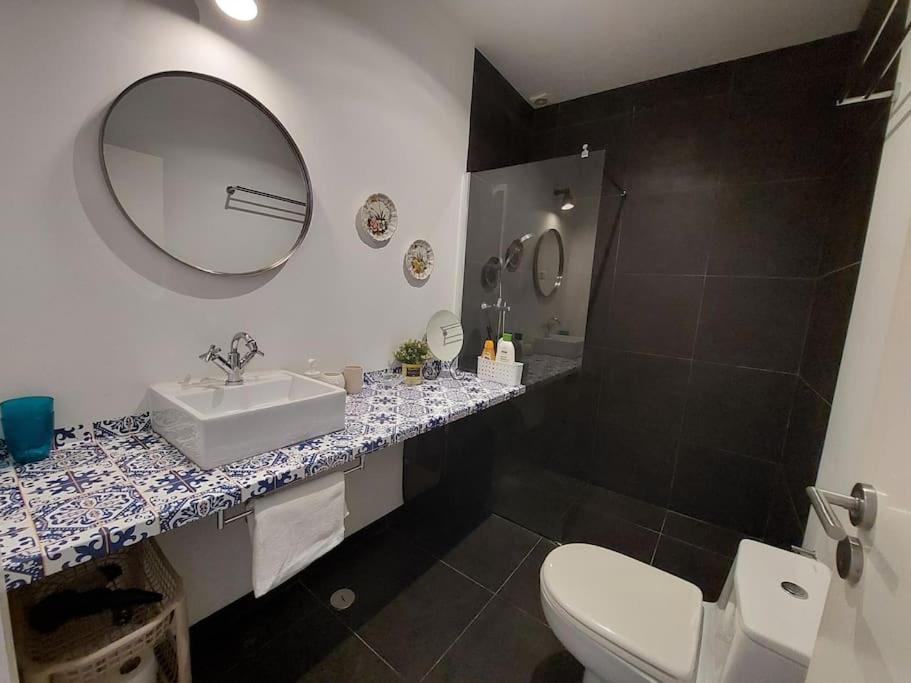 With Private Garden - Location *