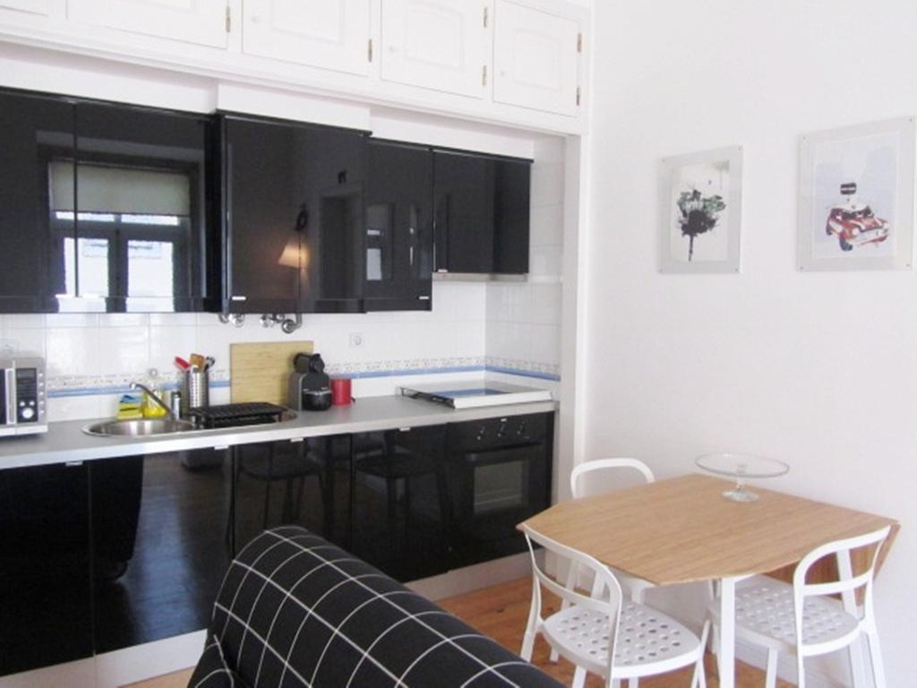 Appartement Chiado Nova Almada *