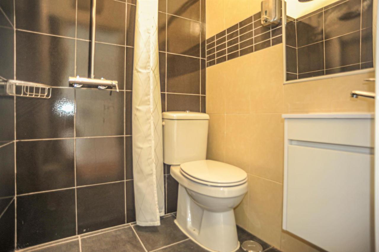 Apartment Downtown Modern 8 Bedroom - Marques De Pombal *