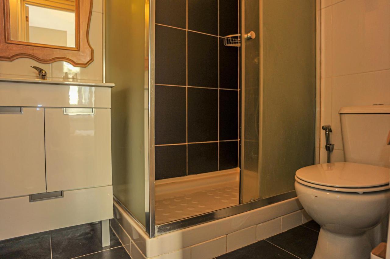 Apartment Downtown Modern 8 Bedroom - Marques De Pombal Lissabon