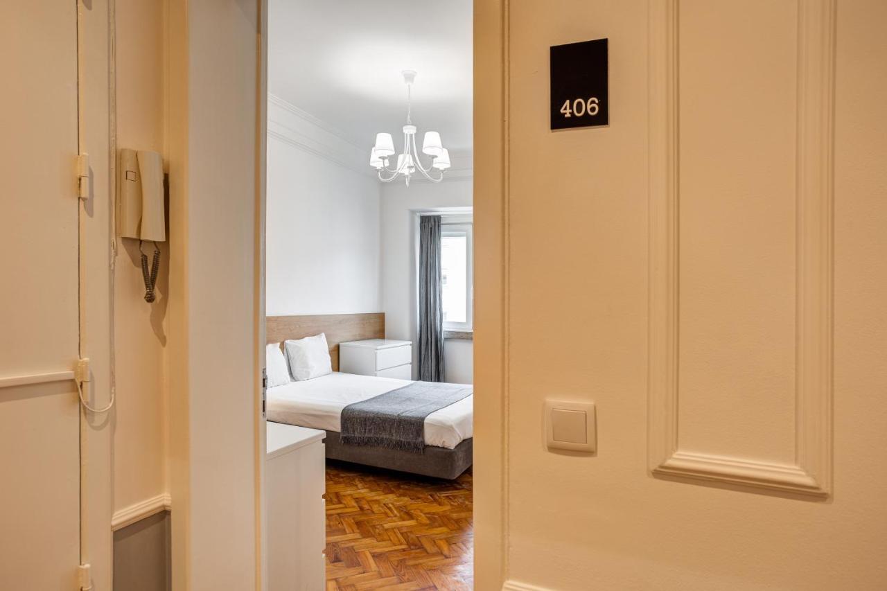 Home Out Rooms & Apartments Apartment *