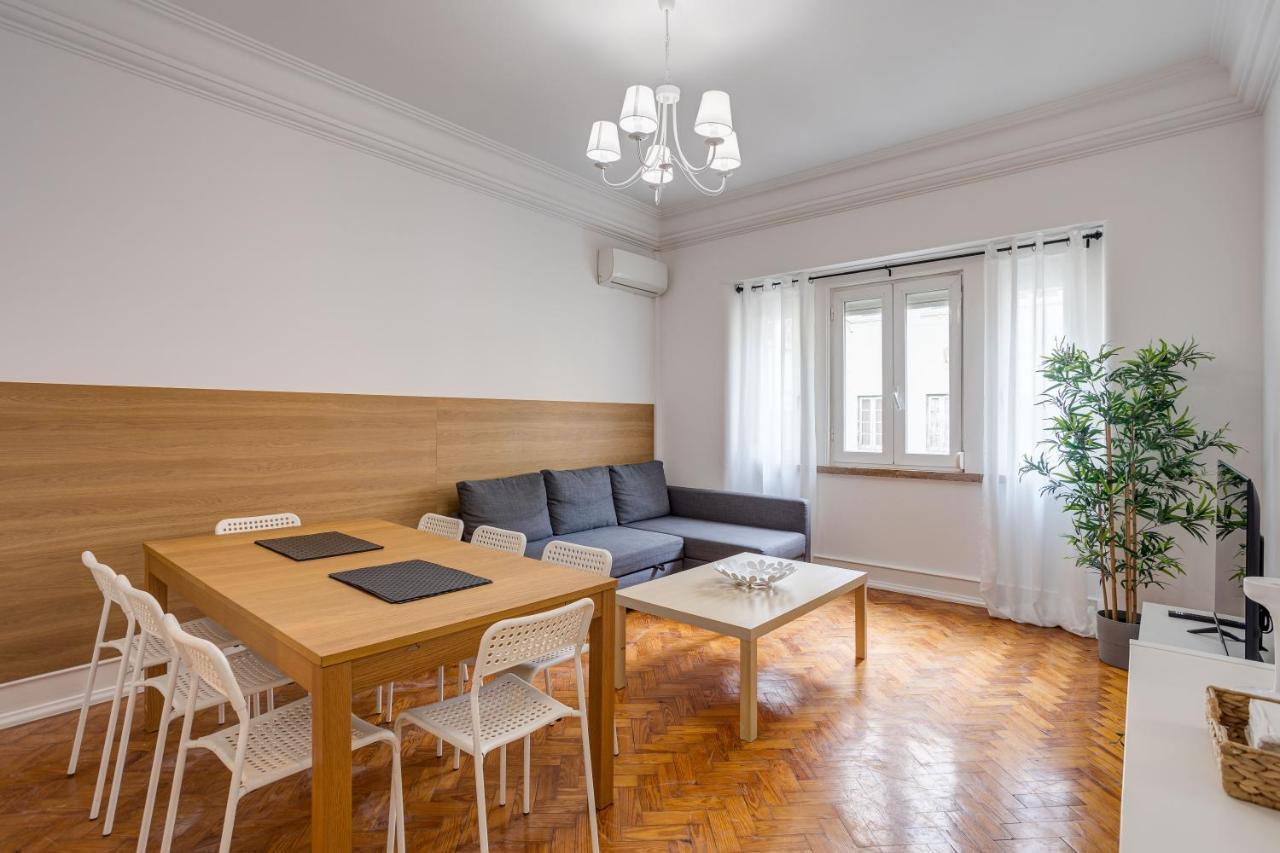 Home Out Rooms & Apartments