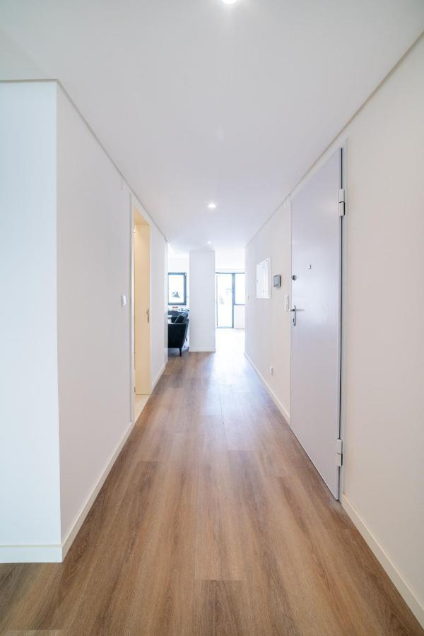 Lusiadas 53 2ºd - Beautiful Two-bedroom * Lisbon
