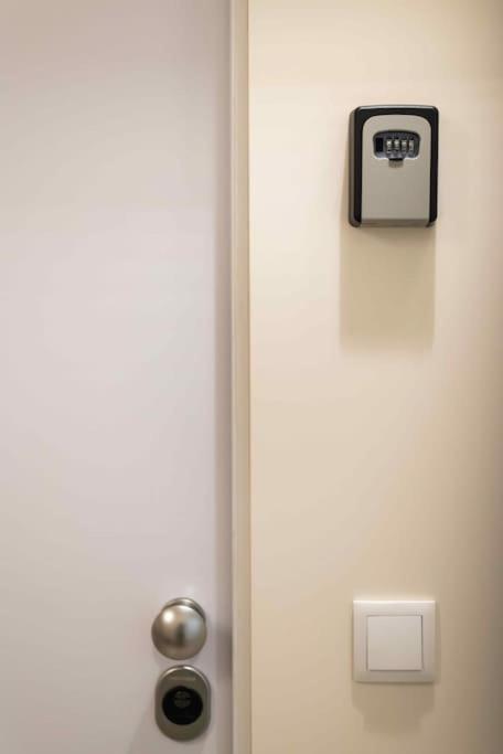 Pardal Rc B - Stylish Studio In Alcantara With Free Parking Nearby Appartement