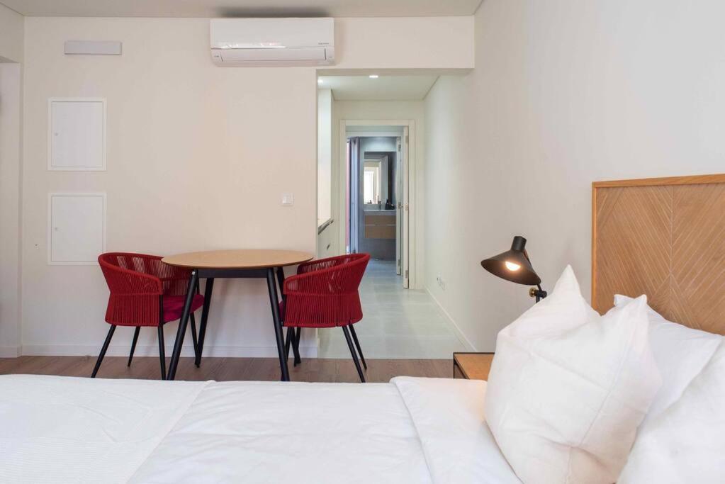 Pardal Rc B - Stylish Studio In Alcantara With Free Parking Nearby Appartement