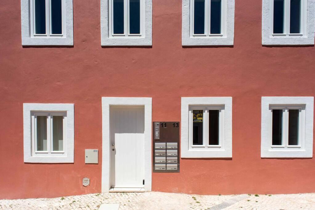 Pardal Rc B - Stylish Studio In Alcantara With Free Parking Nearby Appartement