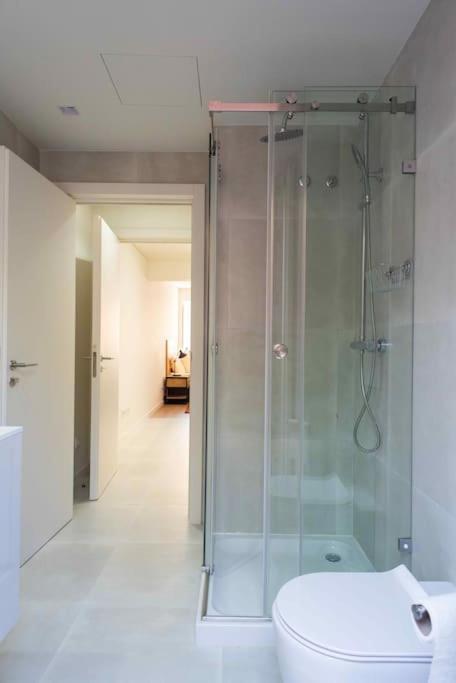 Pardal Rc B - Stylish Studio In Alcantara With Free Parking Nearby