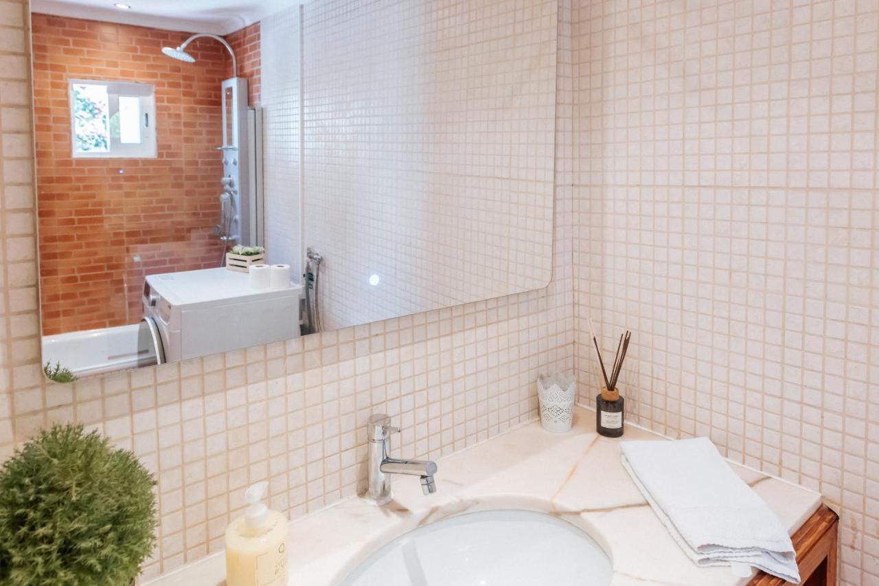 Vintage Downtown Av Da Liberdade Flat *