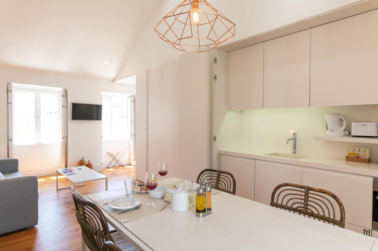 Five Stars Combro 77 * Lissabon