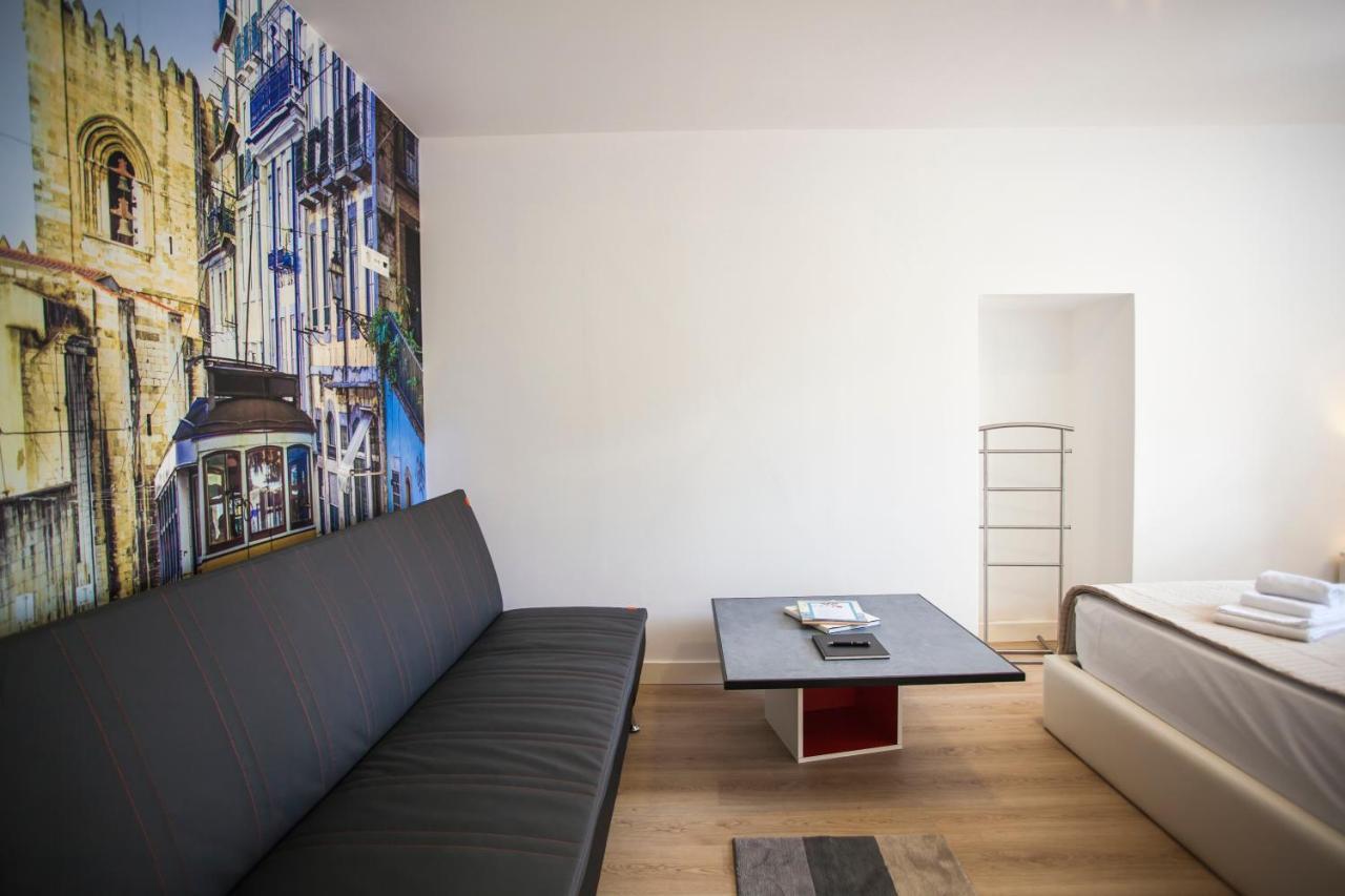 Apartment Amalia In Santos Lisbon