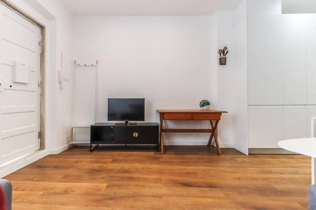 Appartement Portucale ! Bright Campo Ourique W/ Terrace *