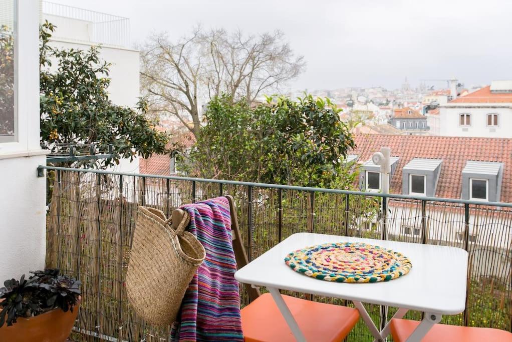 Principe Real Cool And Artistic 3 Bedrooms Flat! Appartement Lisboa