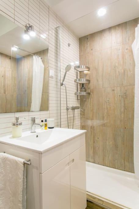 Appartement Principe Real Cool And Artistic 3 Bedrooms Flat! *