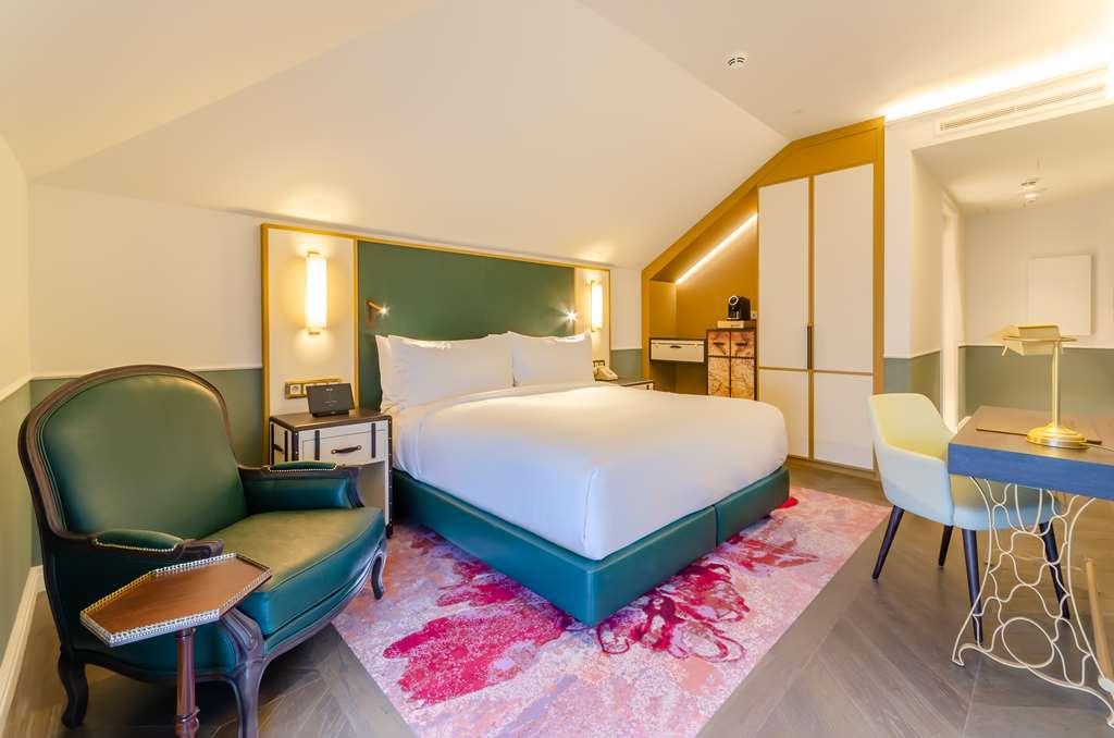 The Emerald House - Curio Collection By Hilton 4* Lissabon